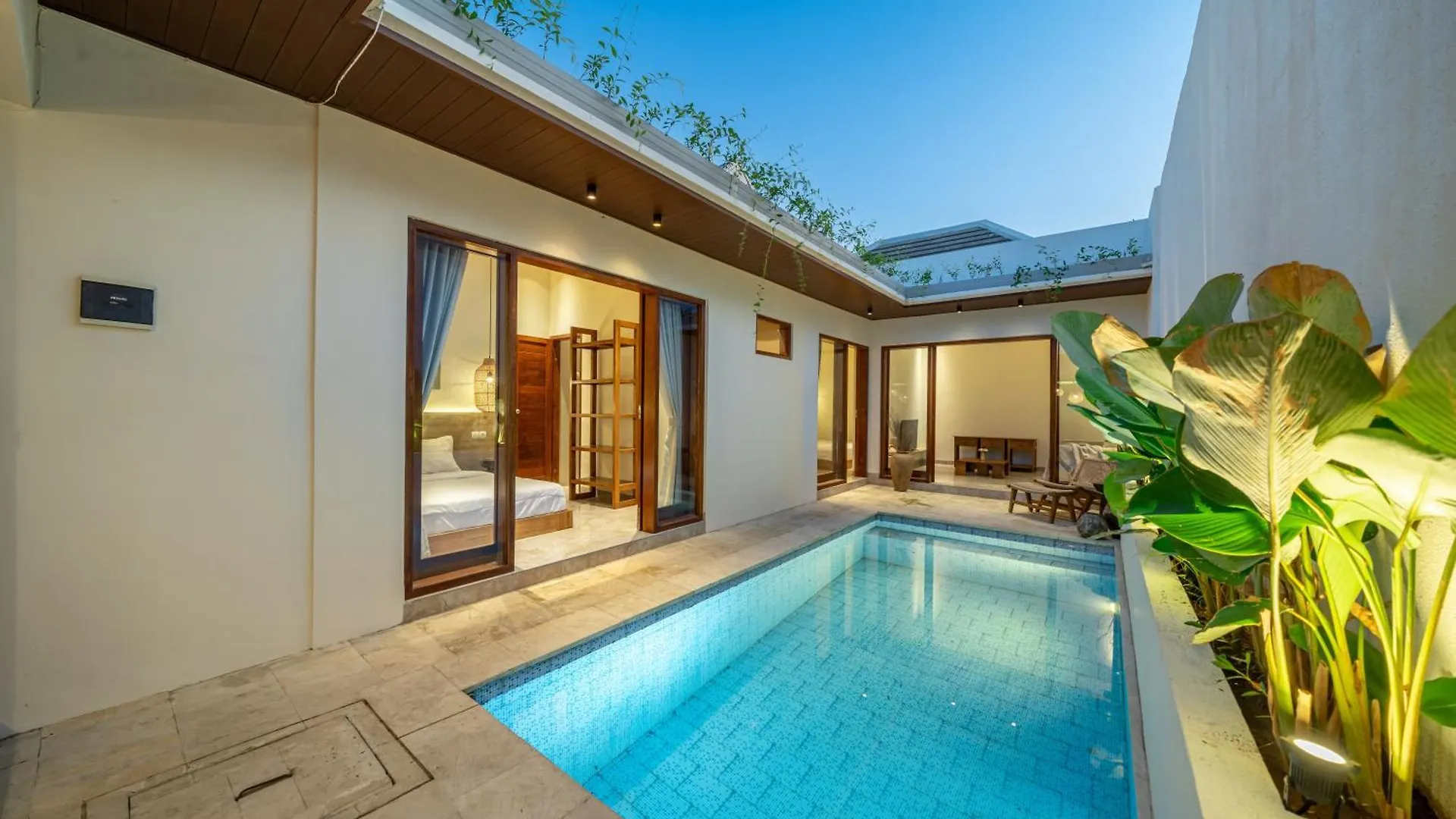Villa Five Smile Ungasan Badung  Badung (Bali)